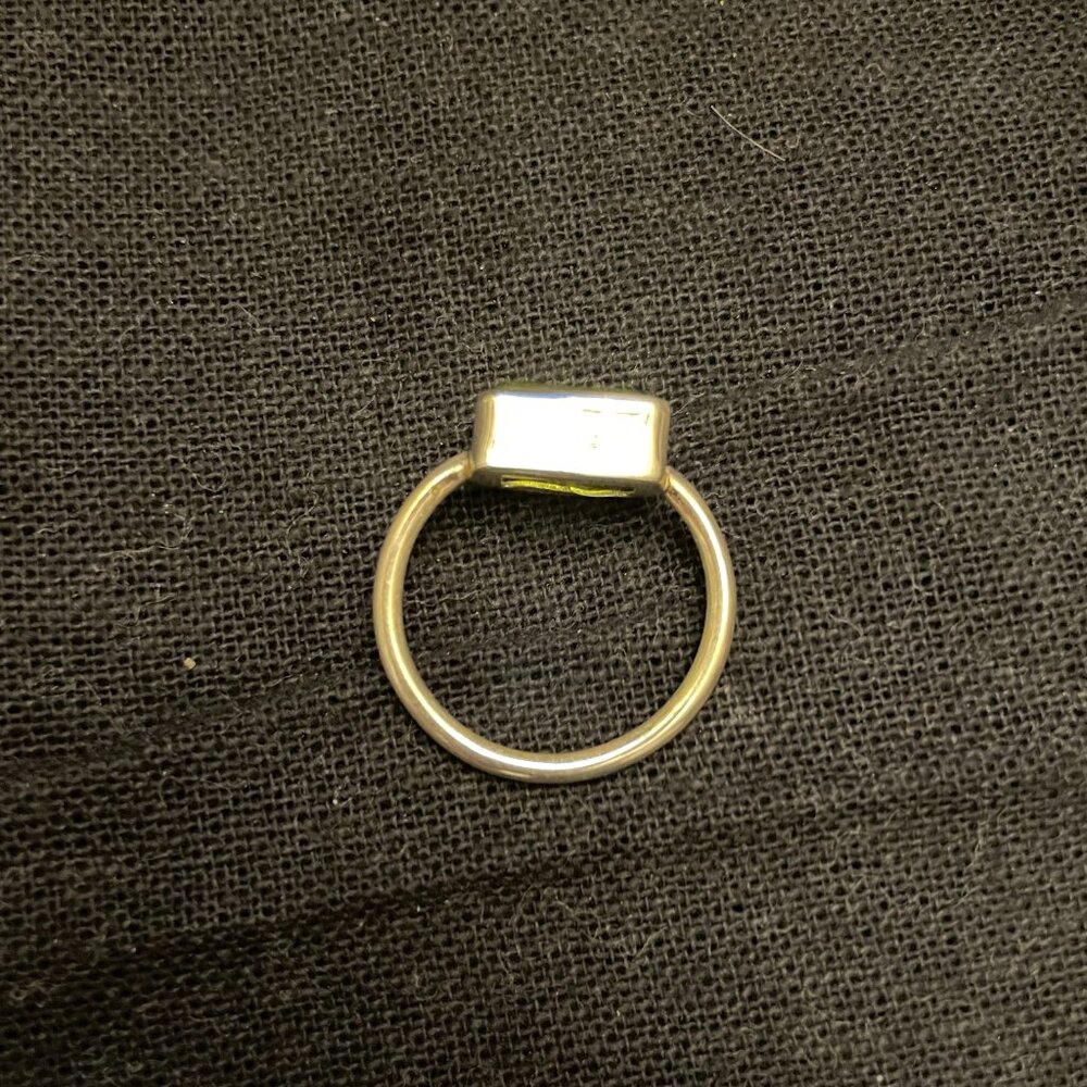 Gemstone Ring - Picture 4 of 5